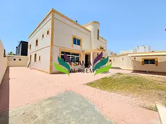 Commercial Villa | Large Plot | Garden | 7 Bed