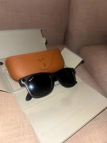 Ray-Ban Meta Wayfarer Gen 2 – Brand New, Unused | Full Box