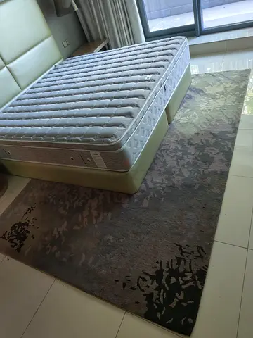 Large Modern Bedroom Rug 2 pieces