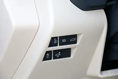 2026 Toyota LAND CRUISER photo 10