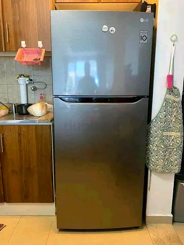 LG 492 litter refrigerator smart invter model excellent condition