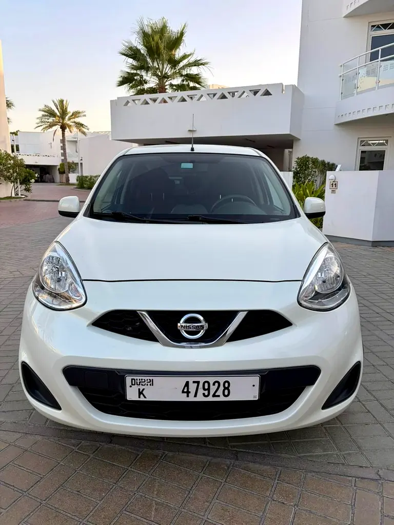 Nissan Micra 2020 — photo 1 of 11