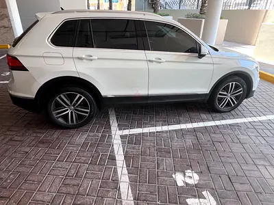Volkswagen Tiguan 2017 TSI 4MOTION | GCC Specs | Excellent Condition