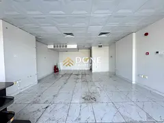 30 days free luxury shop very prime location Business center ready to move only jest 60k
