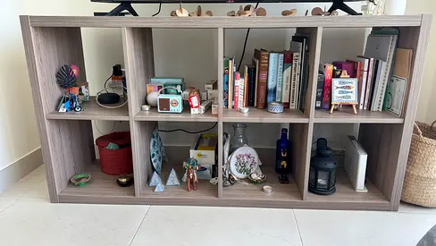 8-Compartment Open Cube Shelf / Display Unit - Light Wood Finish