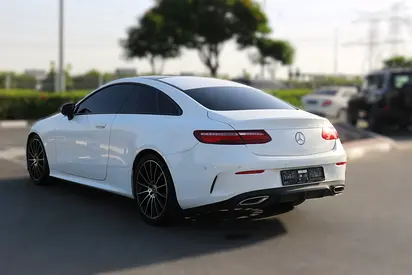 Mercedes-Benz E-Class E 200, миниатюра 8