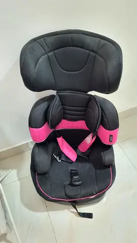 Used Pink and Black Convertible Child Car Seat (Good Condition)