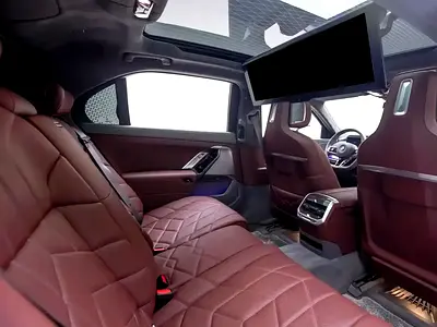 2023 BMW 7-SERIES — миниатюра 15