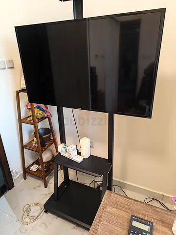 SAMSUNG 48in Full HD LED Smart TV
