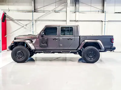صورة 5 لـ 2020 JEEP GLADIATOR