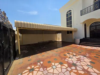 For sale, a villa in Al al rawada, two floors and a roof, 5 rooms and a living room, the price is 1,300,000, negotiable, the location is excellent