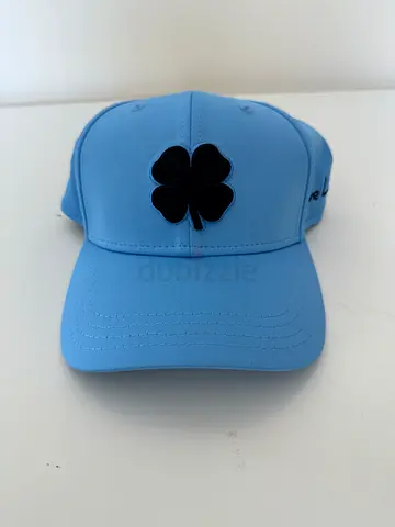 Tony Robbin’s black clover live lucky Light blue baseball cap