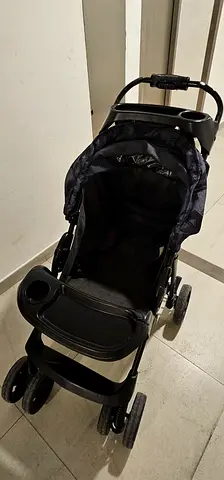 Lightweight Standard Baby Stroller in Good Condition