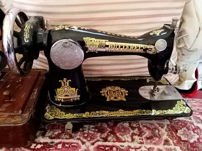 Vintage Butterfly Manual Sewing Machine