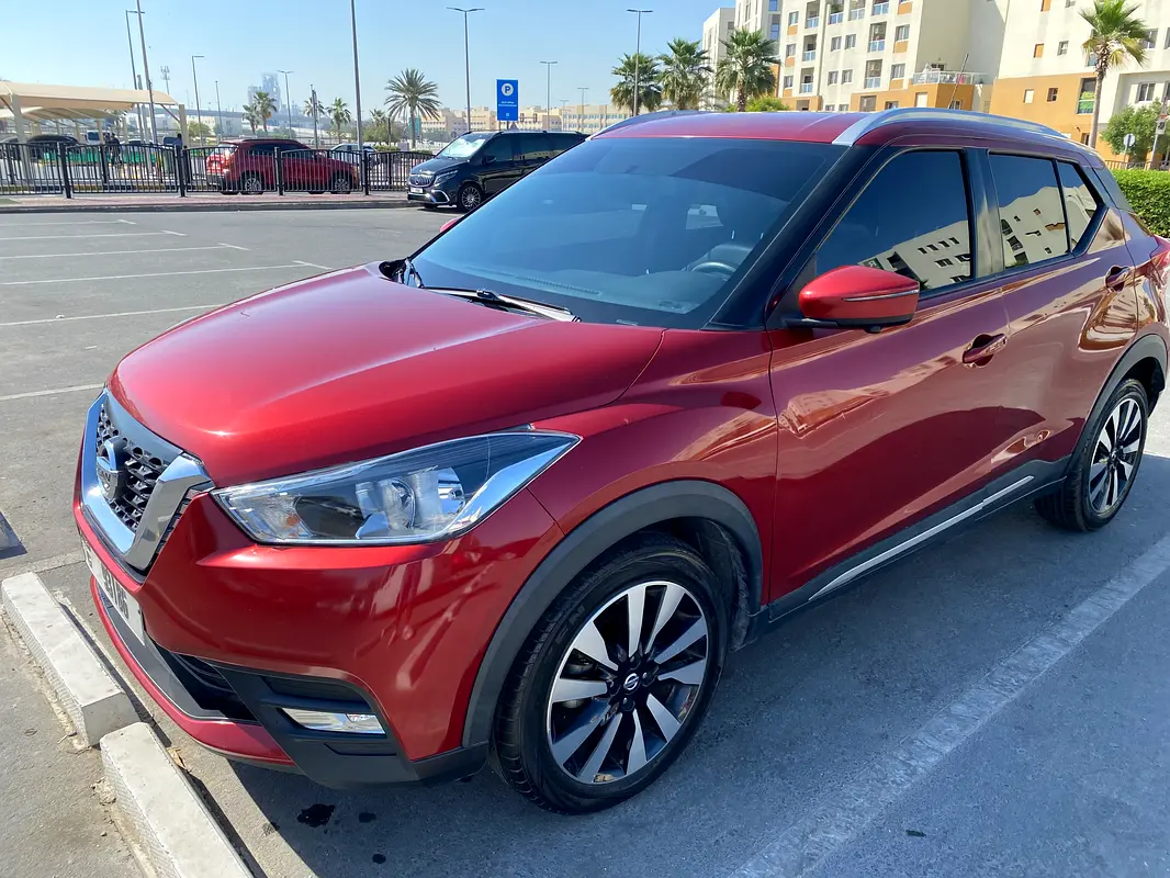 Nissan Kicks 2018 — photo 1 of 20