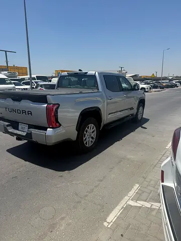 صورة 8 لـ 2023 Toyota TUNDRA