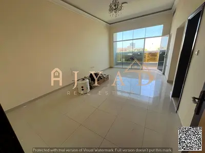 🏡 للإيجار السنوي شقة غرفة وصالة واسعة جداً في الروضة 3 – عجمان  فرصة مميزة للسكن العائلي في موقع استراتيجي بمنطقة الروضة 3 على شارع الخرطوم، بالقرب