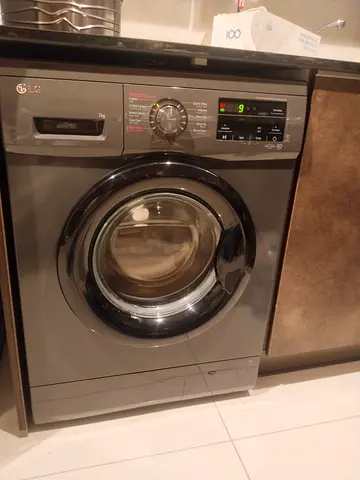LG 7kg washing machine new model latest model excellent condition