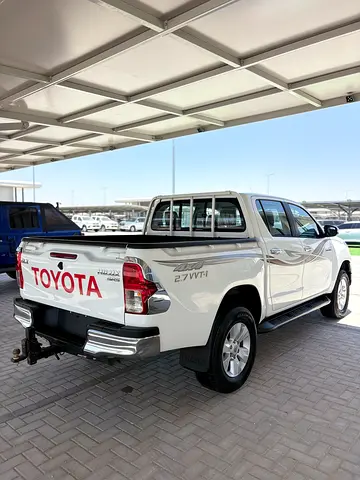 2017 Toyota HILUX — фото 5