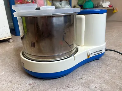Compact electric table top wet grinder (Ikon)- stainless bowl, working condition