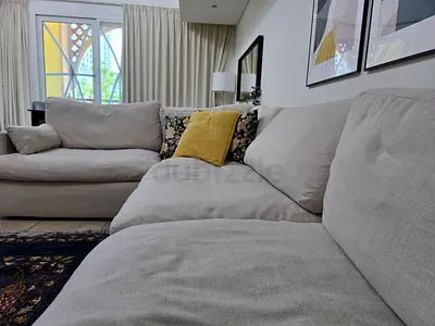 Light grey L-shaped fabric sofa, comfortable 3-seater corner sofa