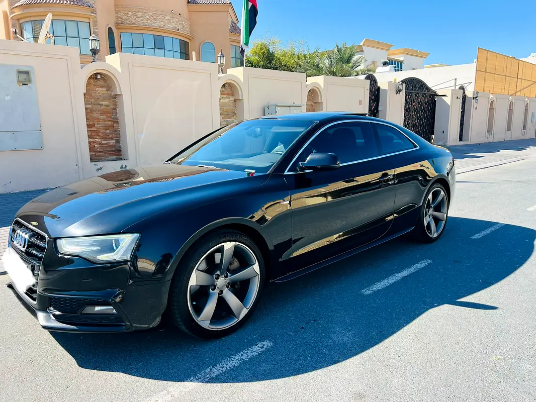 Audi A5 2016 — photo 1 of 10