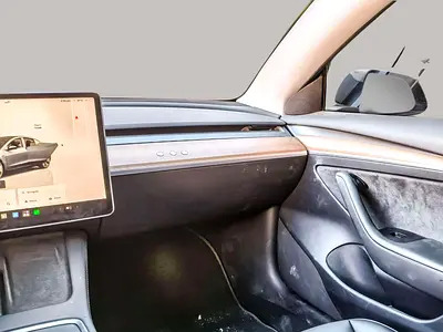 2022 Tesla MODEL 3 — миниатюра 11