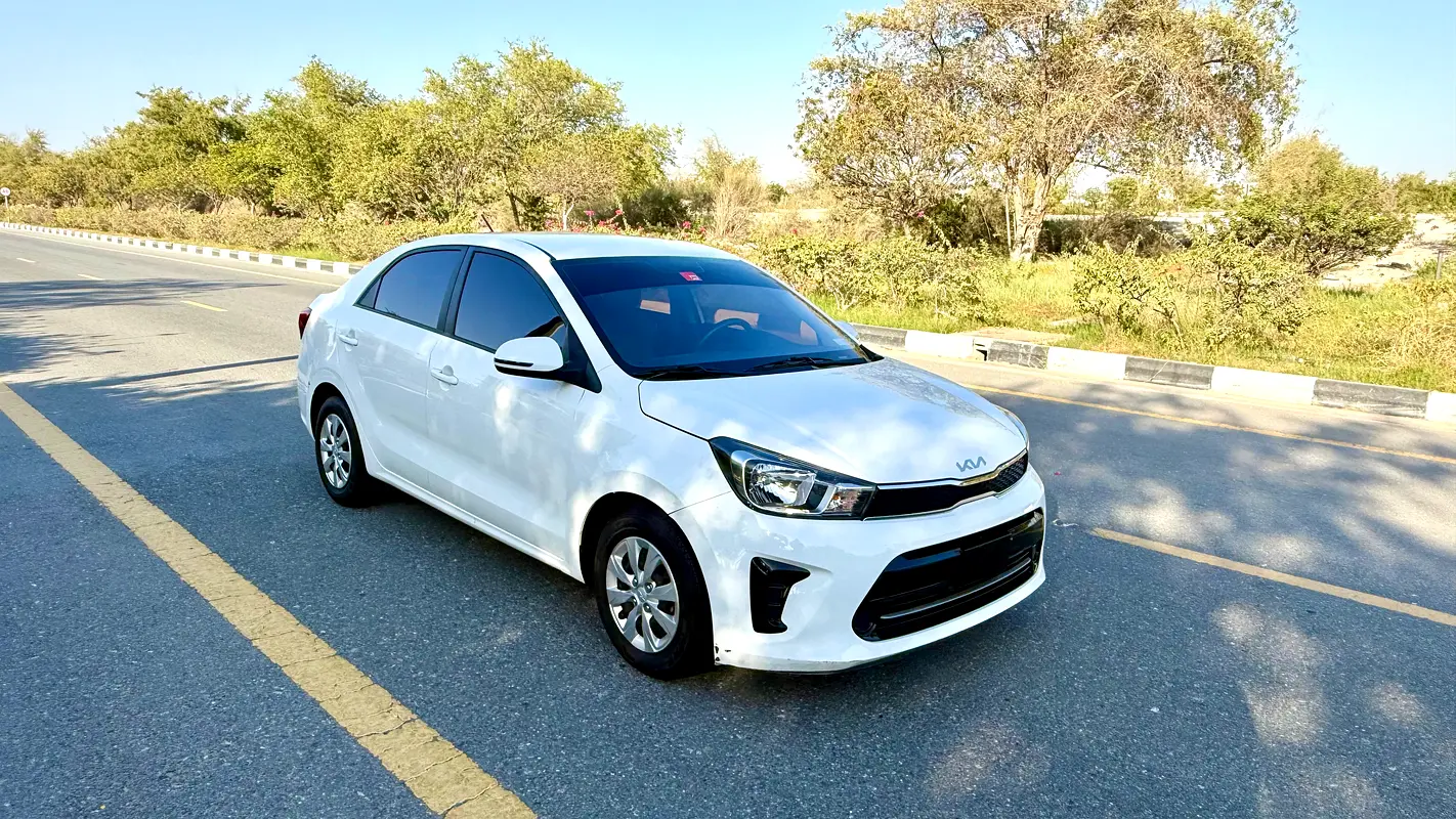 Kia Pegas 2023 — photo 1 of 18