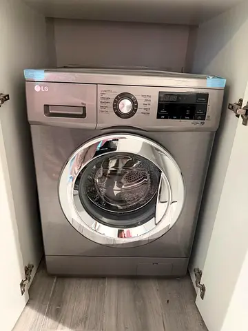 LG Front Load Washing Machine - 9 kg, Silver, Good Working Condition
