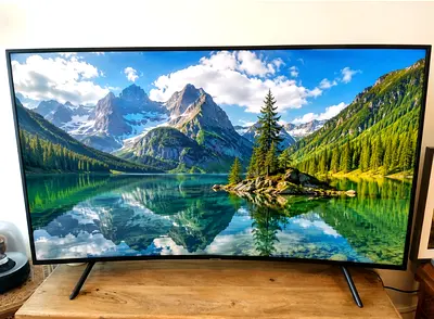 Samsung 65” Curved Smart 4K UHD TV