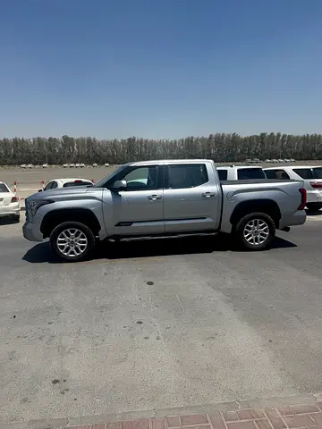 صورة 3 لـ 2023 Toyota TUNDRA