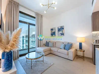 Fully Furnished 1BHK I Prime Location I Ready To Move In