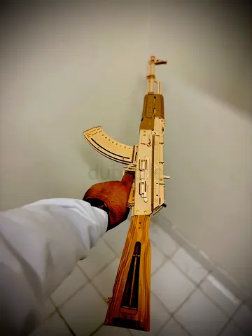 Handheld Wooden AK-47 Model - Fully Assembled Decorative Toy Rifle