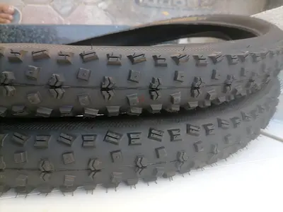 Continental mountain king 26 x 2.4 Bike Tires — (Used one time)