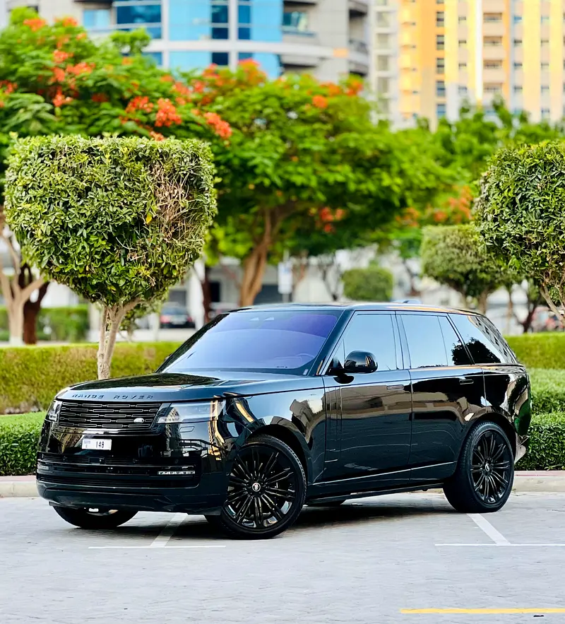 Land Rover Range Rover 2022 — photo 1 of 11