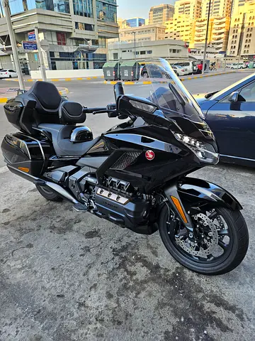 Motorbikes touring gold wing tour auto Dct air bag