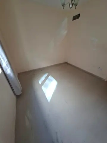 For Annual Rent in Sharjah – Al Khan A well-maintained 1 Bedroom Hall apartment in a prime and lively location, close to all services. Property Feat