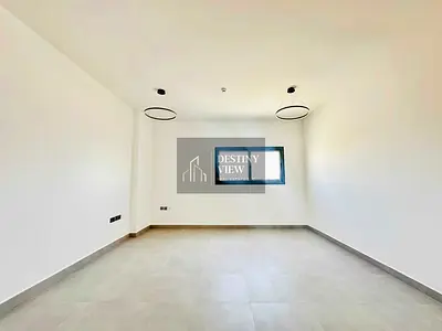PRIME LOCATION // BRAND NEW 2-BEDROOM HALL //