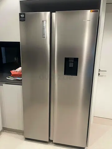 Hisense Side-by-Side Refrigerator with Water Dispenser - Excellent Condition