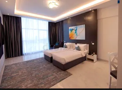 Fully furnished studio to be shared with a girl