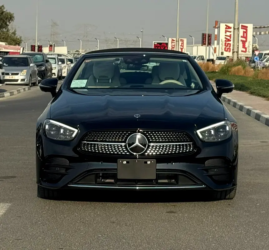 Mercedes-Benz E-Class 2021 — photo 1 of 17
