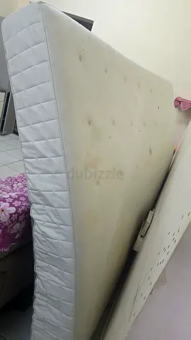 Used double 180×200 mattress in good condition — firm foam mattress