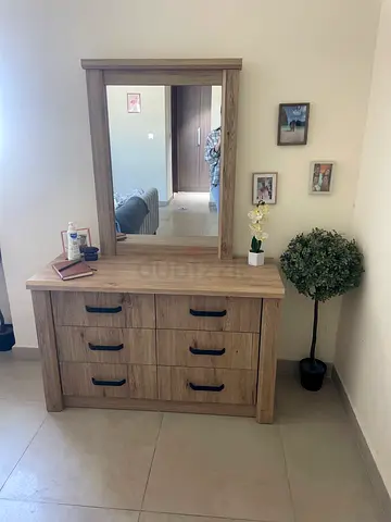 Wooden Dresser with Mirror - Light Oak Finish, 6 Drawers