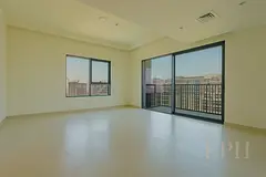 Pool View | Vacant | Unfurnished | Spacious