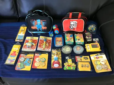 24 Vintage THE SIMPSONS Toy Collection