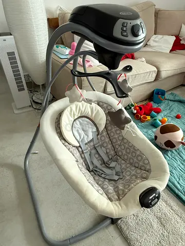 Baby swing