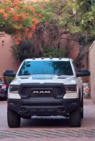 Dodge Ram 1500 Rebel- Canadian Specs - Clean Title