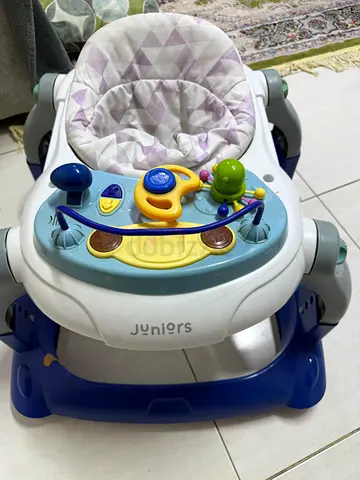 BABY WALKER