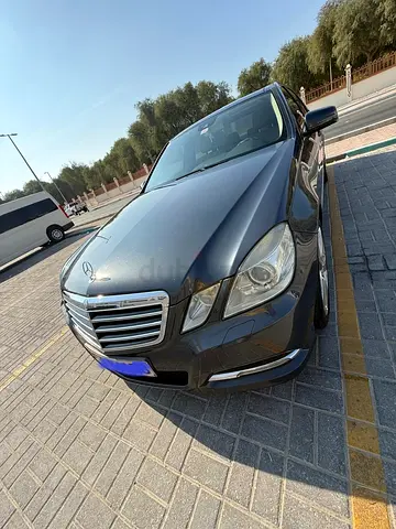 2012 Mercedes-Benz E-Class E 300 GCC Specs - Excellent Condition
