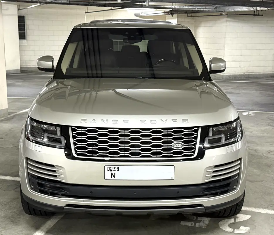 Land Rover Range Rover 2020 — photo 1 of 20